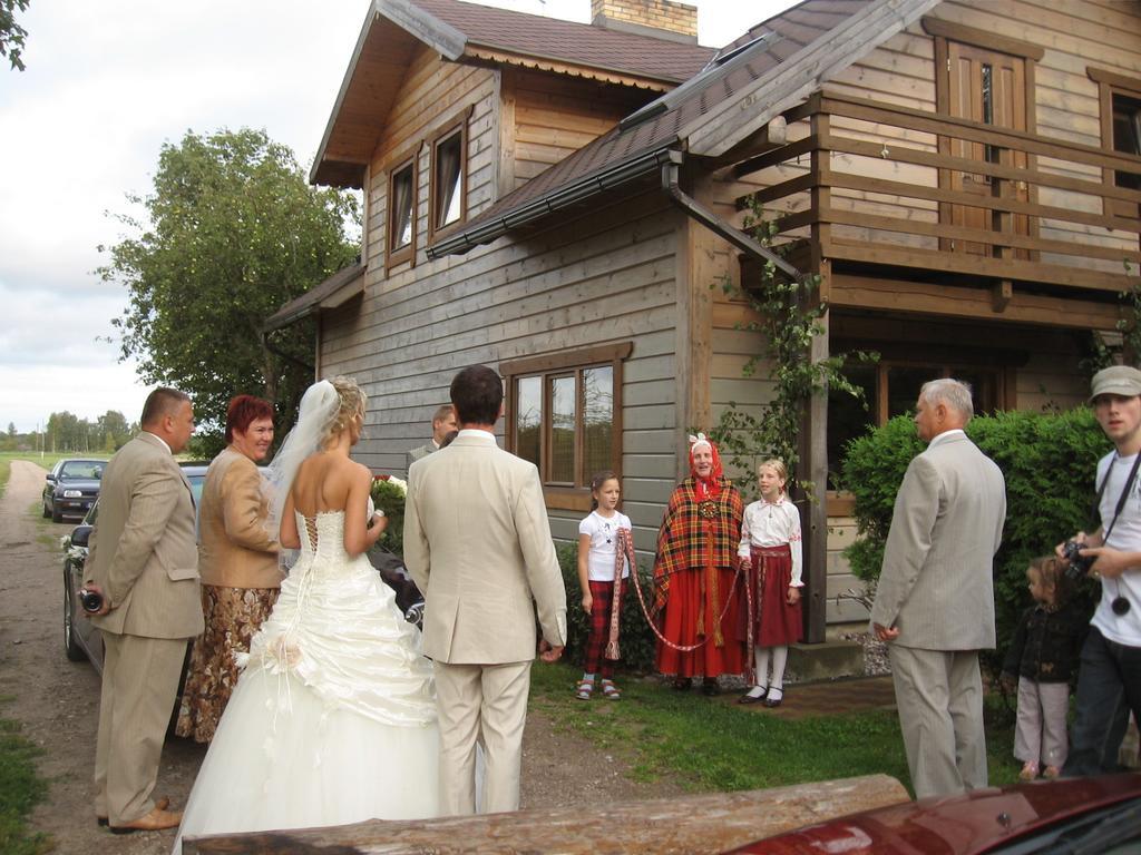 Viesu Maja 